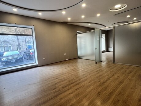 Obyekt - 28 May m. - 431 m²