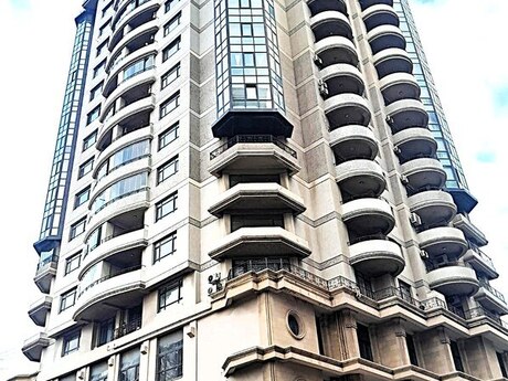 4 otaqlı yeni tikili - Nizami m. - 225 m²