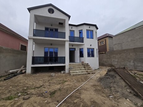 6 otaqlı həyət evi/bağ evi - Sumqayıt - 260 m²