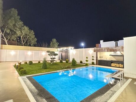 5 otaqlı həyət evi/bağ evi - Mərdəkan q. - 250 m²