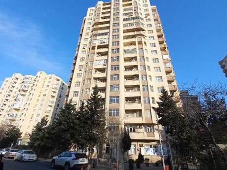 Объявление №4938161 - Баку, м. Элмляр Академиясы, 4-комн., 185 м², 17/18 этаж