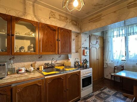 4 otaqlı köhnə tikili - Nərimanov r. - 110 m²