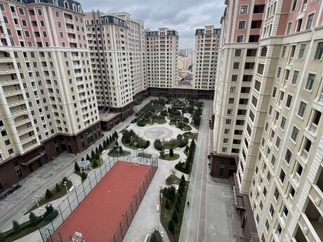 Elan №4939615 - Bakı, Elmlər Akademiyası m., 4 otaqlı, 174 m², 15/18 mərtəbə