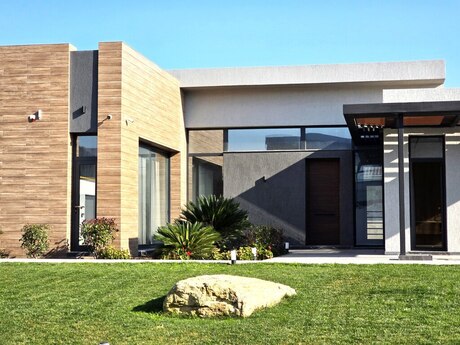 5 otaqlı həyət evi/bağ evi - Bilgəh q. - 300 m²