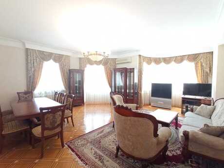 3 otaqlı yeni tikili - Nəsimi r. - 160 m²