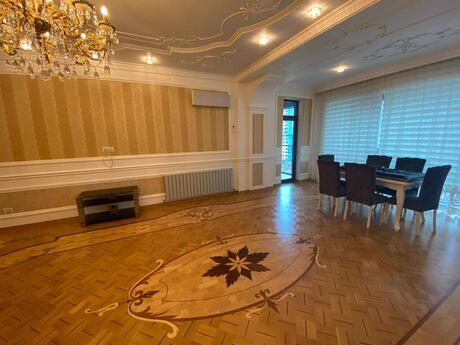 3 otaqlı yeni tikili - Şah İsmayıl Xətai m. - 214 m²