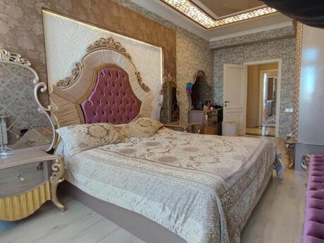 4 otaqlı yeni tikili - İnşaatçılar m. - 156 m²