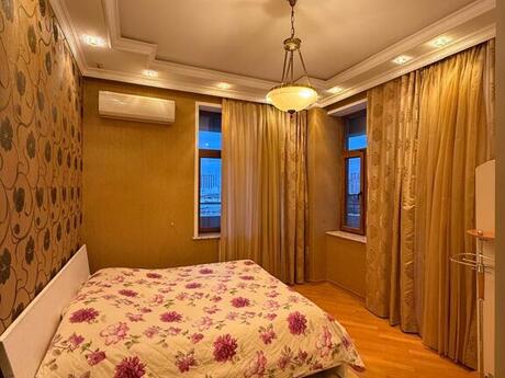 4 otaqlı mənzil, 200 m², Elmlər Akademiyası: 700 000 ₼ 5