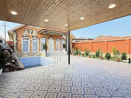 4 otaqlı həyət evi/bağ evi - Şüvəlan q. - 150 m²