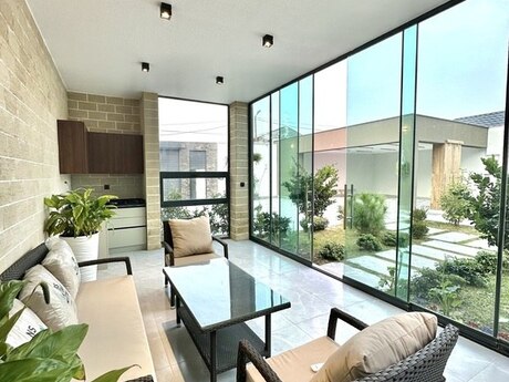 6 otaqlı həyət evi/bağ evi - Şüvəlan q. - 600 m²