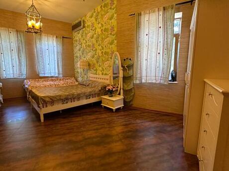 6-комн. дом/дача - пос. Бильгях - 260 м²