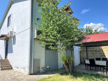 3 otaqlı həyət evi/bağ evi - Qəbələ - 180 m²