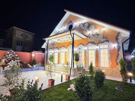 4 otaqlı həyət evi/bağ evi - Şüvəlan q. - 200 m²