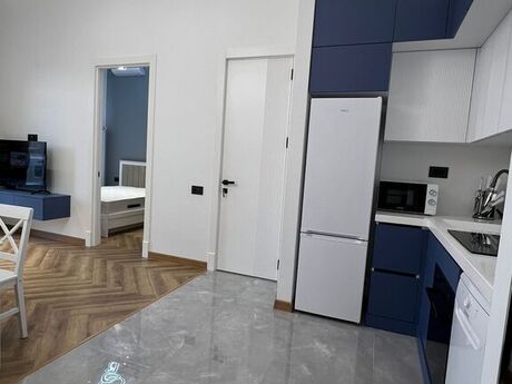 Kirayə 2 otaqlı mənzil, 60 m², 28 May: 1 400 ₼/ay 2