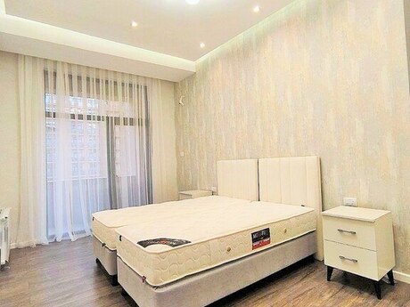 2 otaqlı yeni tikili - 28 May m. - 70.8 m²