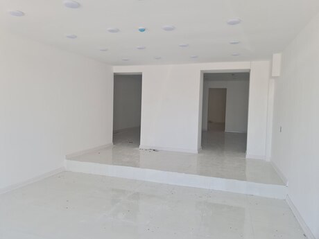 Obyekt - İnşaatçılar m. - 230 m²