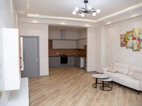 2 otaqlı yeni tikili - 28 May m. - 90.9 m²