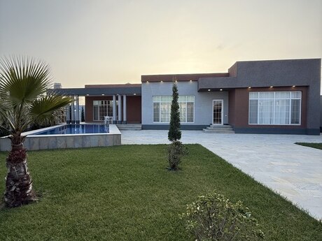5 otaqlı həyət evi/bağ evi - Mərdəkan q. - 246 m²