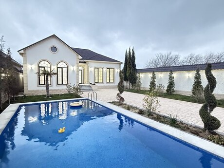 5 otaqlı həyət evi/bağ evi - Mərdəkan q. - 180 m²