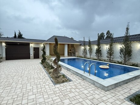 5 otaqlı həyət evi/bağ evi - Mərdəkan q. - 180 m²