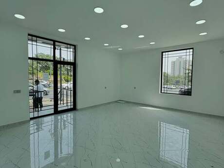 Obyekt - Elmlər Akademiyası m. - 70 m²