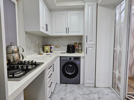 3 otaqlı köhnə tikili - Xırdalan - 65 m²