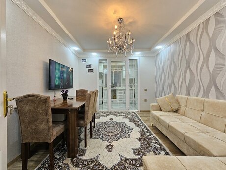 3 otaqlı köhnə tikili - Xırdalan - 65 m²