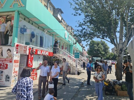 Obyekt - İnşaatçılar m. - 360 m²