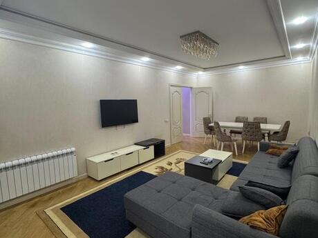 2 otaqlı yeni tikili - 8 Noyabr m. - 90 m²