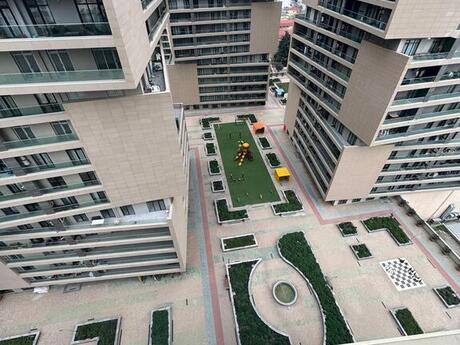2 otaqlı yeni tikili - 8 Noyabr m. - 90 m²