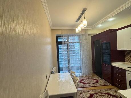 2 otaqlı yeni tikili - 8 Noyabr m. - 90 m²