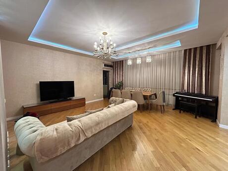 3 otaqlı yeni tikili - Şah İsmayıl Xətai m. - 140 m²