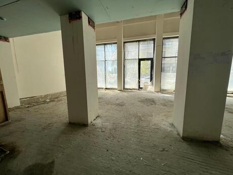 Obyekt - Şah İsmayıl Xətai m. - 168 m²