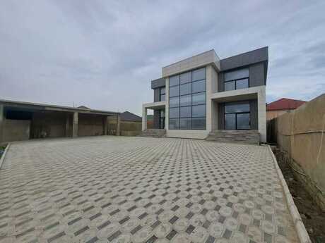7 otaqlı həyət evi/bağ evi - Novxanı q. - 250 m²