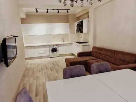 3-комн. новостройка - м. 20 января - 85 м²