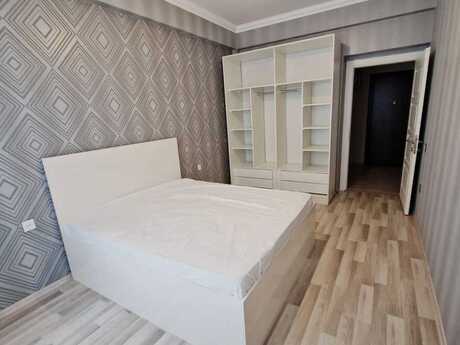 3-комн. новостройка - м. 20 января - 85 м²