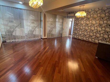 7 otaqlı mənzil, 550 m², Nizami: 900 000 ₼ 4