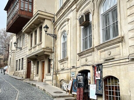 Obyekt - İçəri Şəhər m. - 900 m²