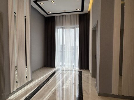 House with Garden, Villa For Sale