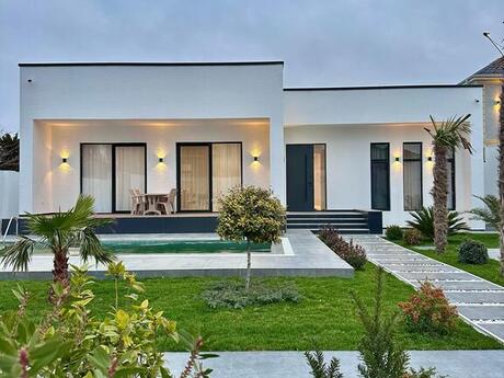 5 otaqlı həyət evi/bağ evi - Mərdəkan q. - 260 m²