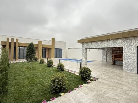5 otaqlı həyət evi/bağ evi - Mərdəkan q. - 220 m²