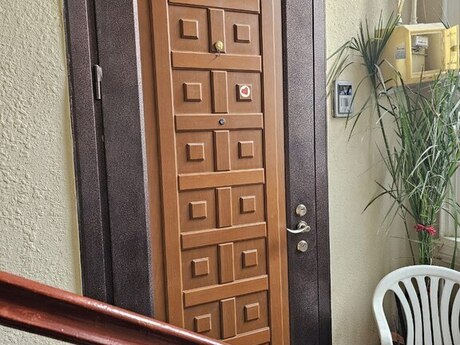 4 otaqlı köhnə tikili - İçəri Şəhər m. - 130 m²