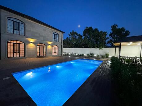 7 otaqlı həyət evi/bağ evi - Mərdəkan q. - 340 m²
