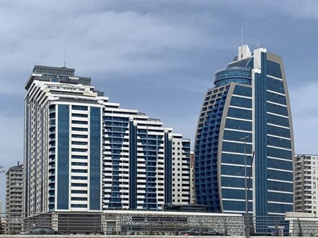 4 otaqlı yeni tikili - Şah İsmayıl Xətai m. - 214 m²