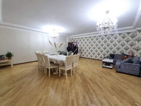 3 otaqlı mənzil, 158 m², Şah İsmayıl Xətai: 350 000 ₼ 2