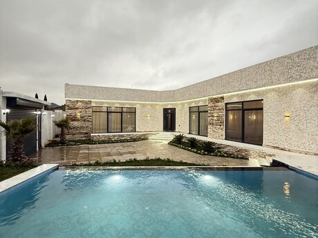 5 otaqlı həyət evi/bağ evi - Mərdəkan q. - 225 m²