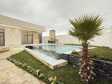 5 otaqlı həyət evi/bağ evi - Mərdəkan q. - 225 m²