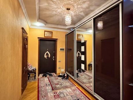 4 otaqlı yeni tikili - Elmlər Akademiyası m. - 205 m²