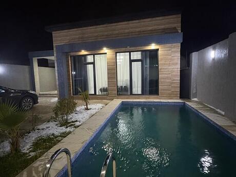 4 otaqlı həyət evi/bağ evi - Şüvəlan q. - 130 m²