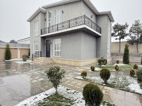 6 otaqlı həyət evi/bağ evi - Şüvəlan q. - 220 m²